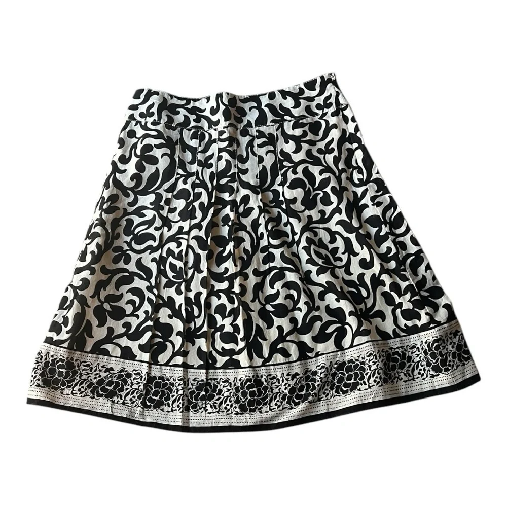 Ann Taylor Florentine Beige/Black Scroll Cotton Flat Pleat Side Zip Skirt Size 0